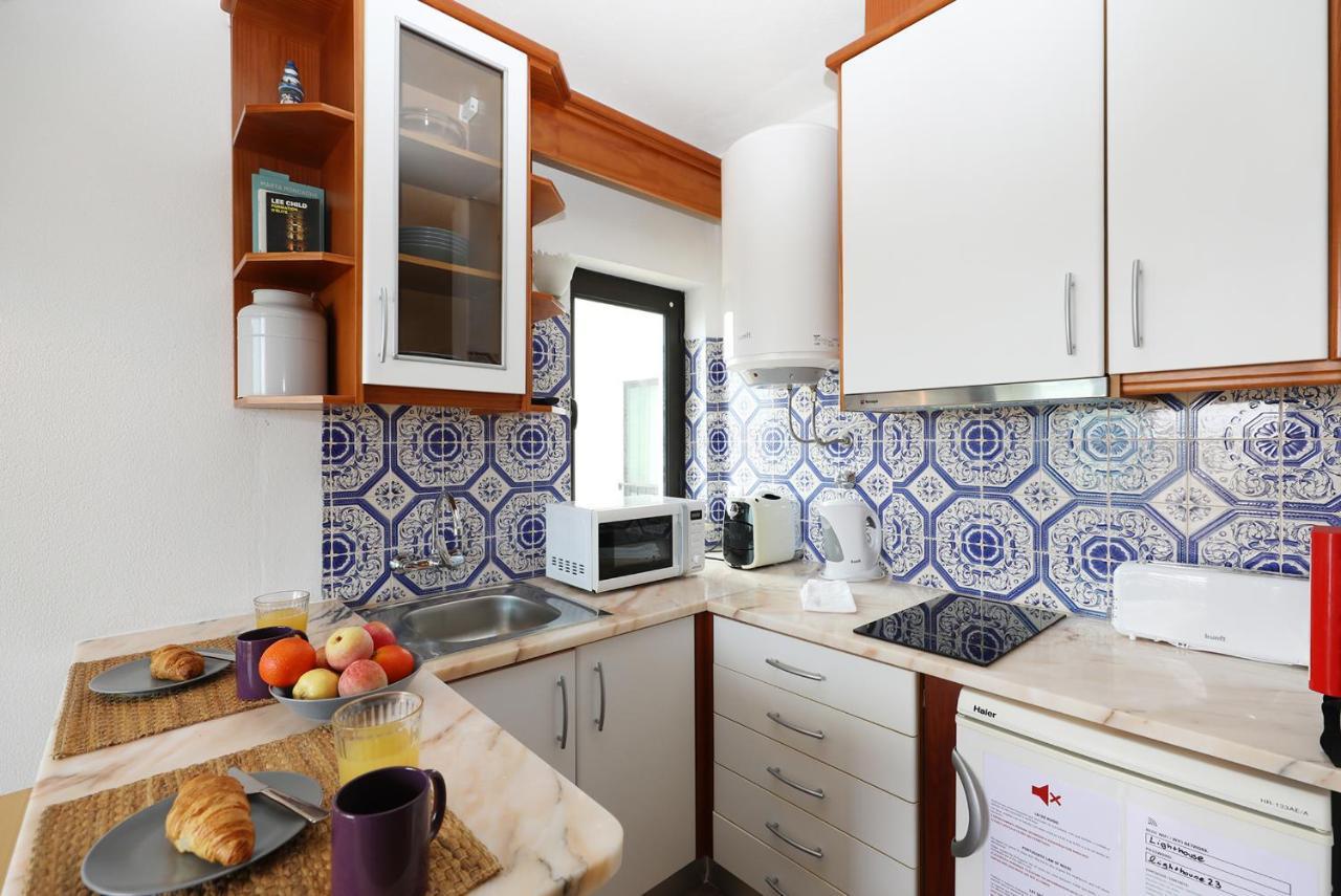A57 - Lighthouse Apartment In Via Dona Ana Lagos Exterior photo